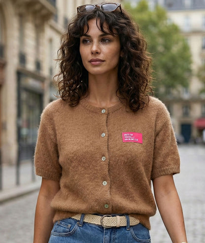 Gilet Power camel col rond en mohair face avant