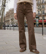 Jean Folya flare marron taille haute face avant