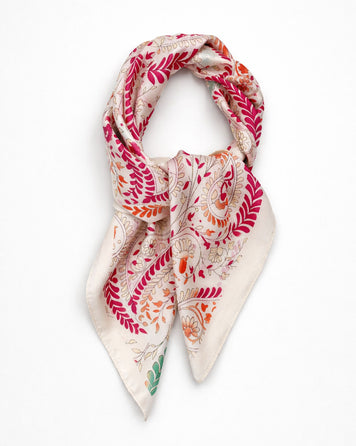 Foulard carrée Bella rose face