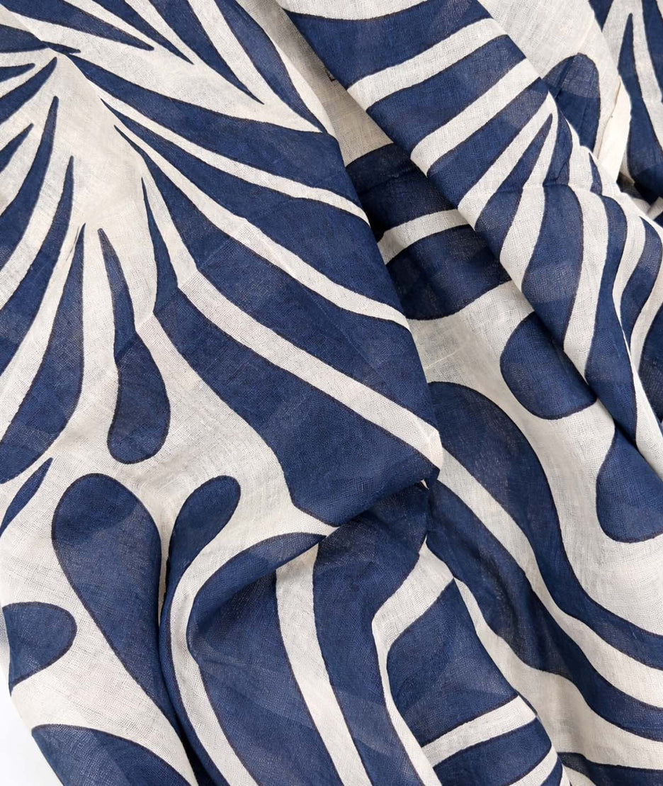 Foulard à motif Paloma bleu détails