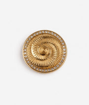 Broche dorée à strass Spirale face