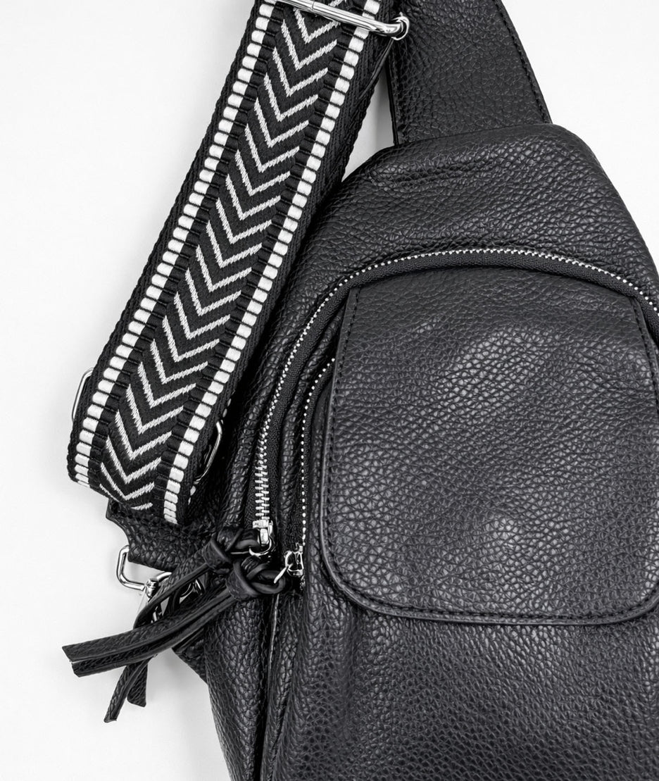 Sac banane en bandoulière Paulie noir détail