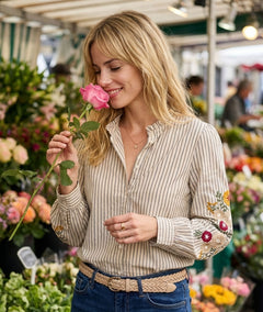 Chemise à rayures et broderies fleuries Alexia face