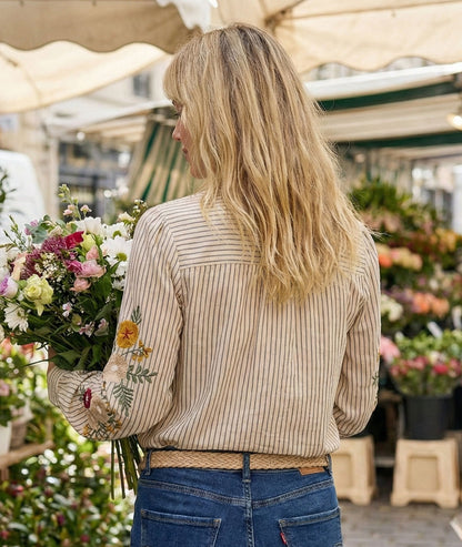 Chemise à rayures et broderies fleuries Alexia beige dos