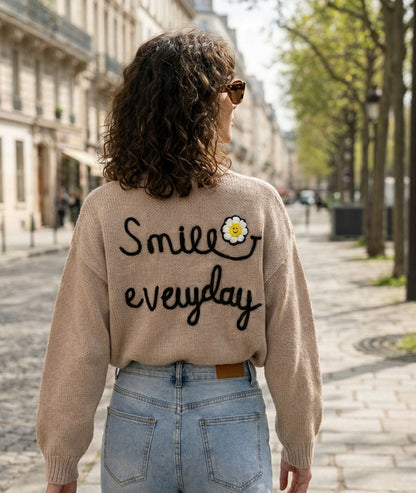 Gilet en maille à broderies Smily beige face arrière