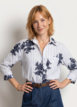 Chemise Alexandra bleue face — marque Carnaby