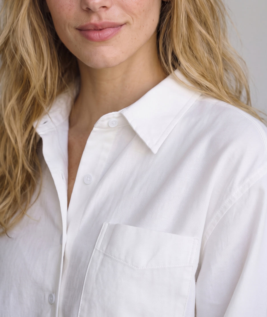 Chemise Essentiel écrue manches longues avec coupe droite courte — marque Carnaby