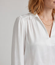 Blouse en satin femme Solia écrue vue de face