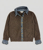 Gilet chemise en jean marron avant fond gris
