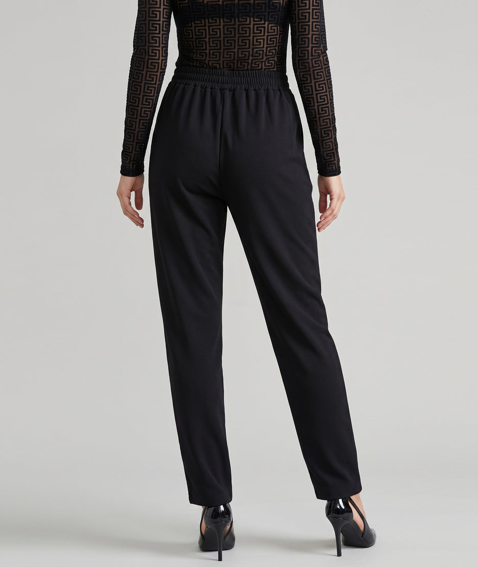 Pantalon habillé femme noir Jade coupe carotte avec boutons à la taille