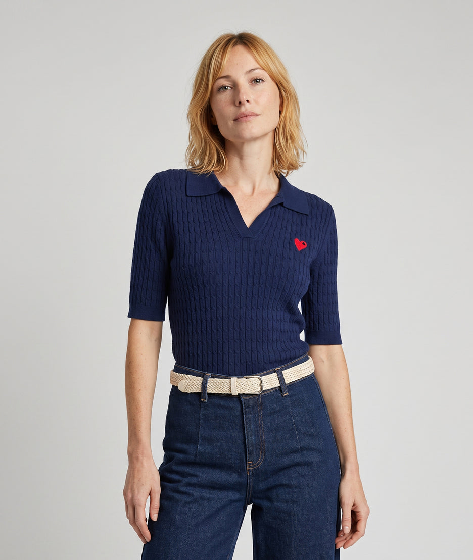 Pull Cuore marine manches courtes en maille torsadée avec broderie cœur rouge — Carnaby