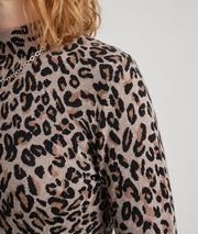 Pull léopard femme beige à col montant et manches longues