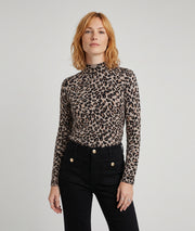Pull léopard femme beige à col montant et manches longues