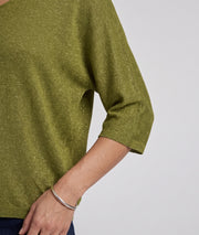 Pull femme Modali vert brillant en maille fine avec col V et manches mi-longues détail manches