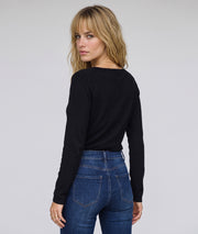 Pull col V femme Suzanna noir en maille fine avec boutons