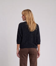 Pull en maille duveteuse noir Vicky col V femme à coupe ample et manches 3/4 chauve-souris