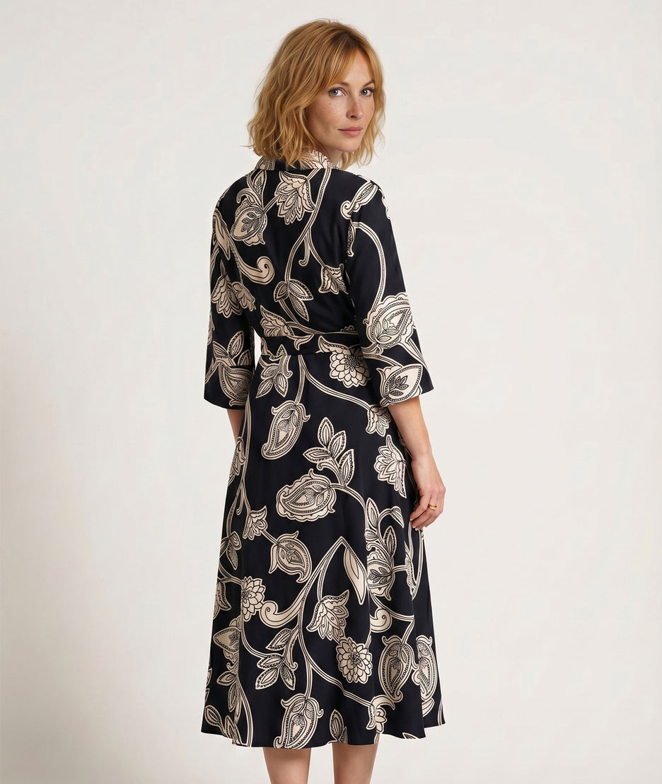 Robe Annaelle chemise longue à motif marine dos