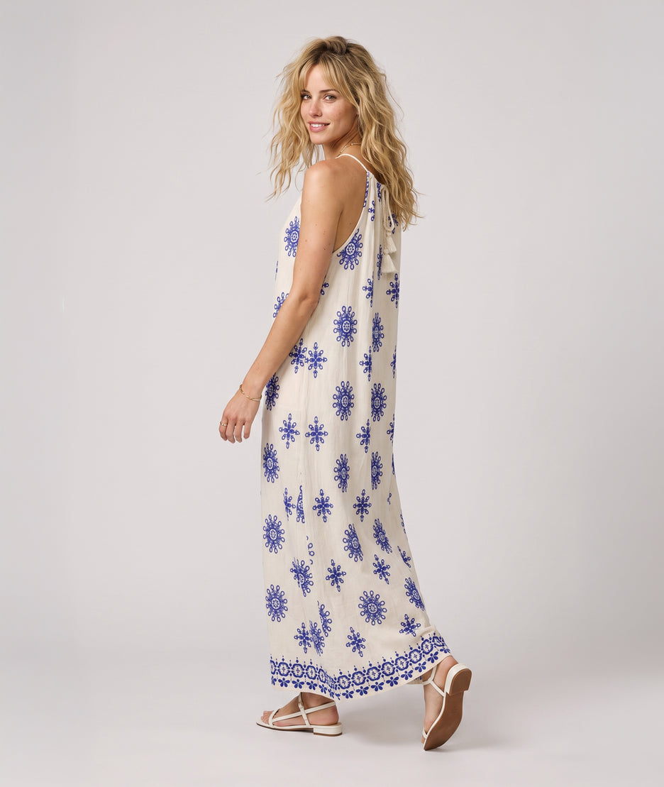 Robe Terry blanc/bleu pompons dos cordon nœud frise ourlet - Carnaby