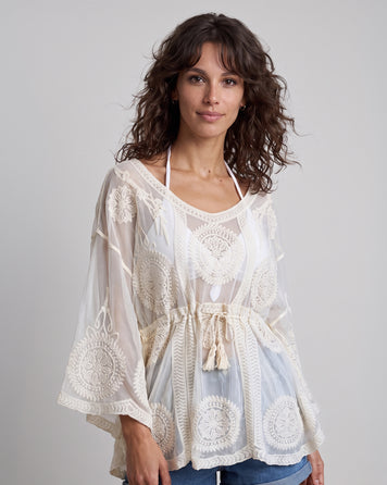 Tunique Paulina beige en dentelle face — marque Carnaby