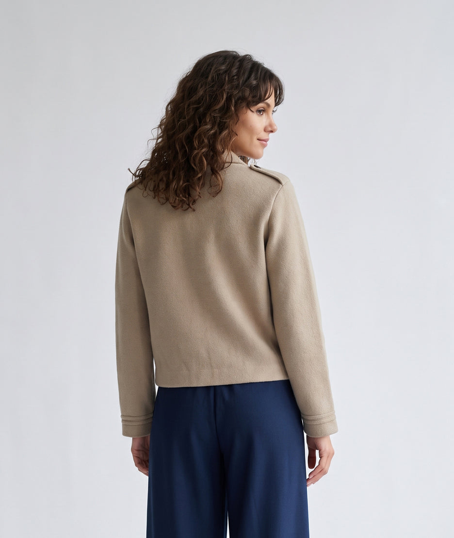 Veste officier en maille camel femme à manches longues et col montant
